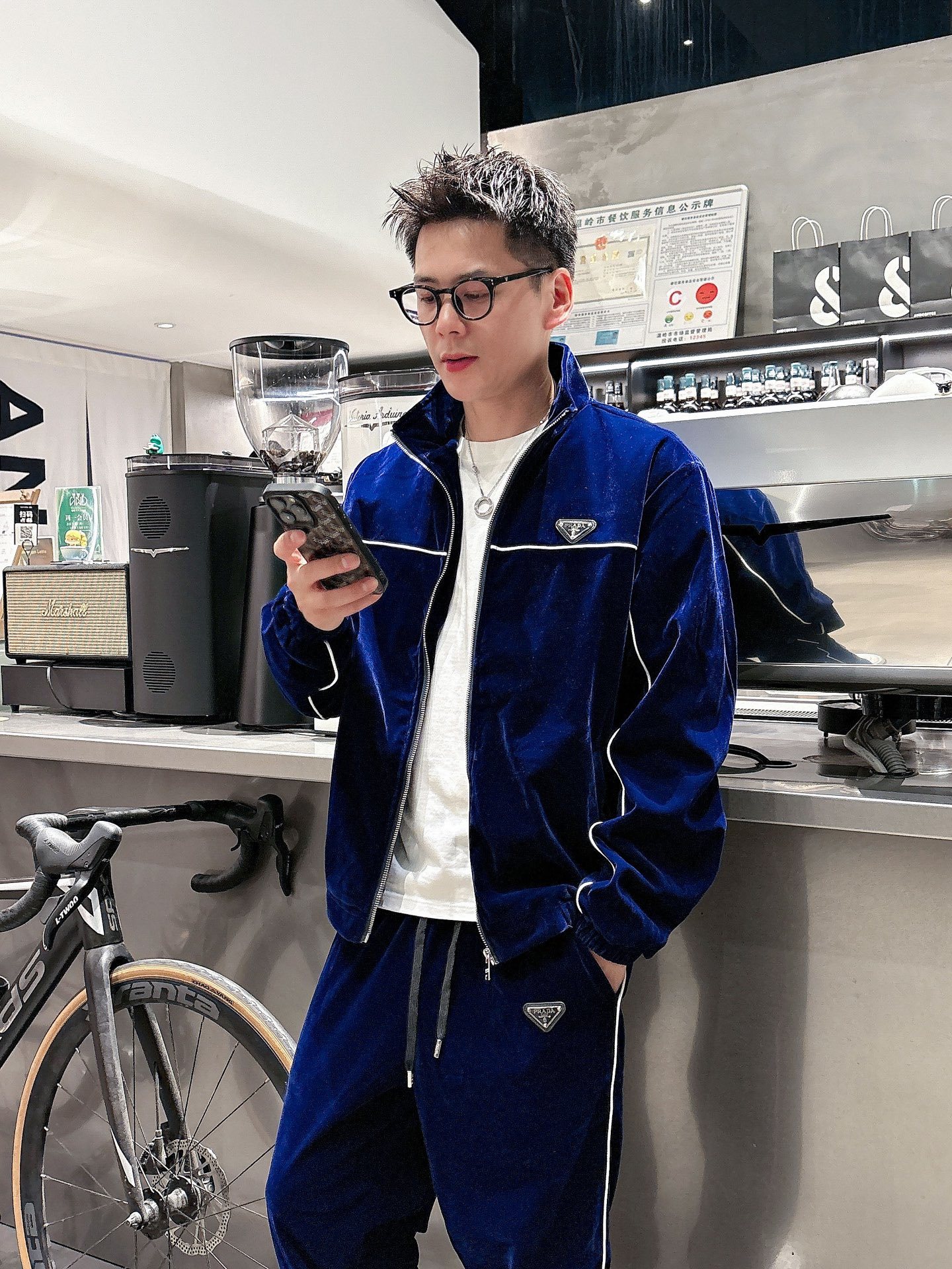 プラダ「Prada」秋冬 メンズ  カジュアルスポーツセット