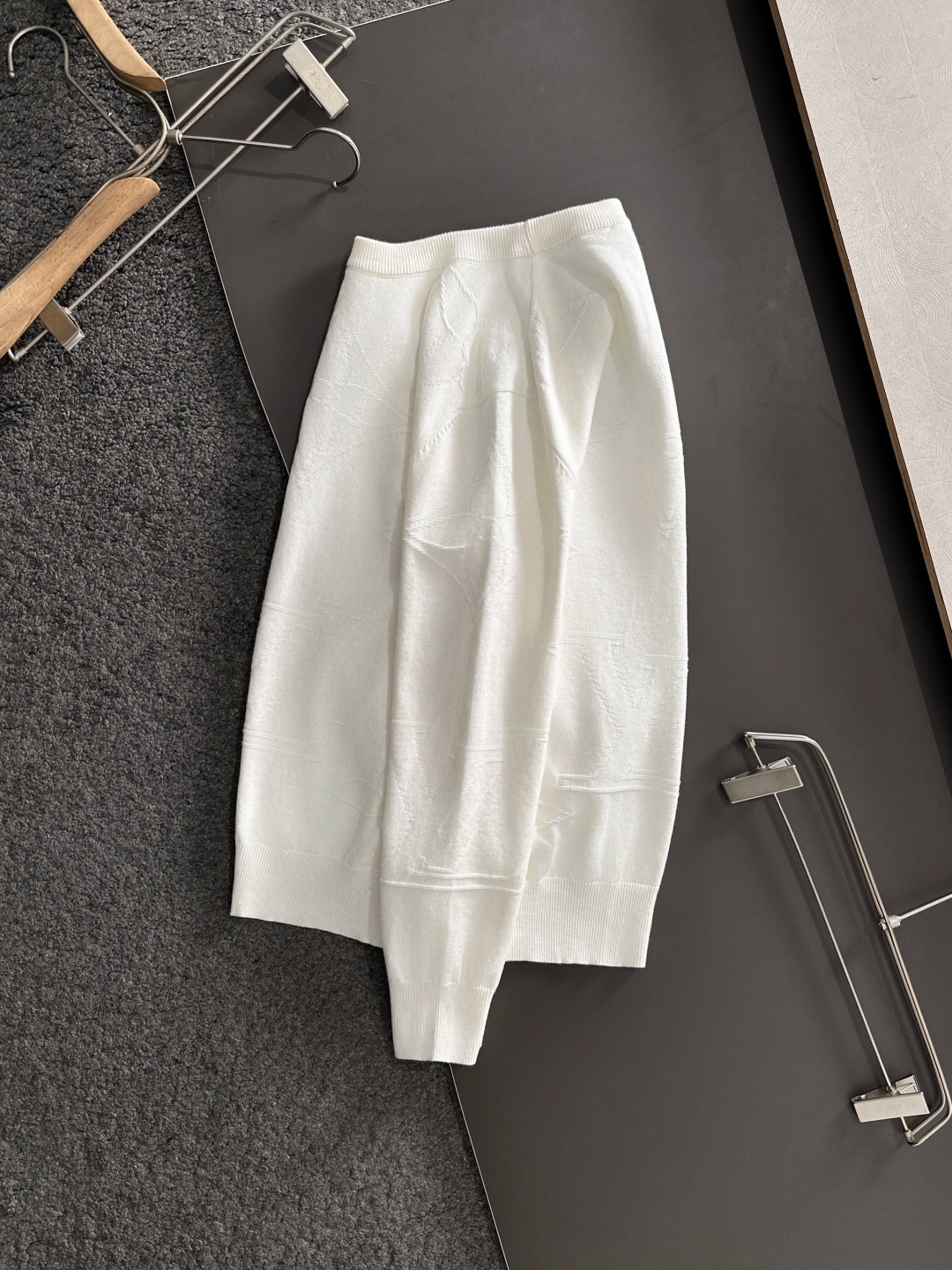 ルイ・ヴィトン「Louis Vuitton」秋冬 メンズ  クルーネックニット