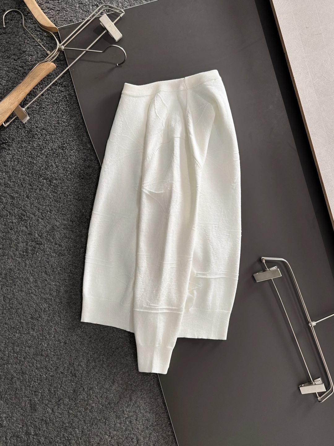 ルイ・ヴィトン「Louis Vuitton」秋冬 メンズ  クルーネックニット