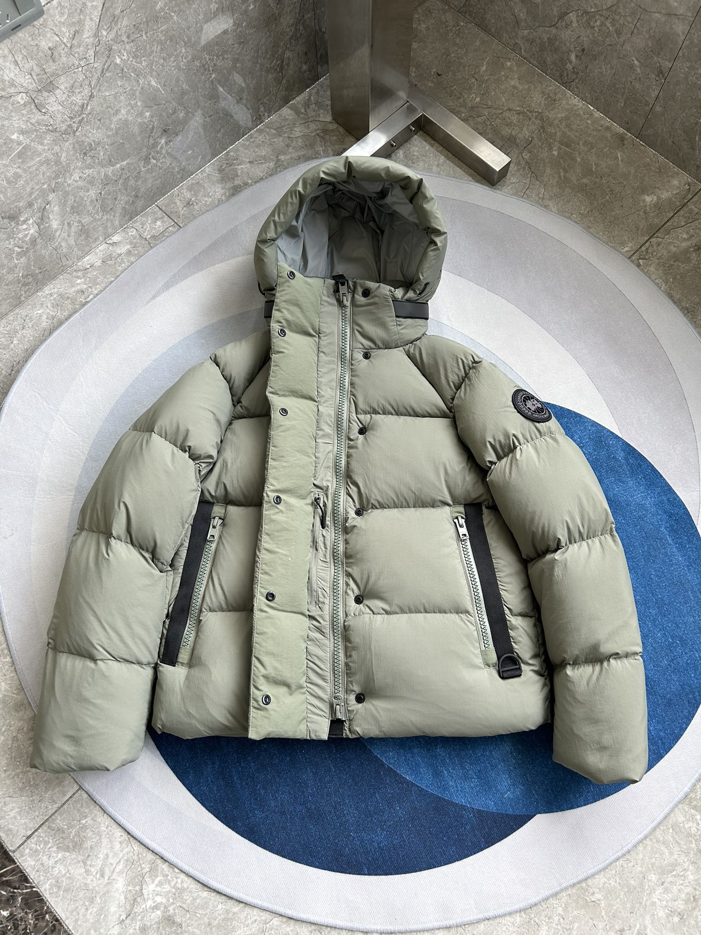 カナダグース「Canada Goose」秋冬フード付きダウンジャケット