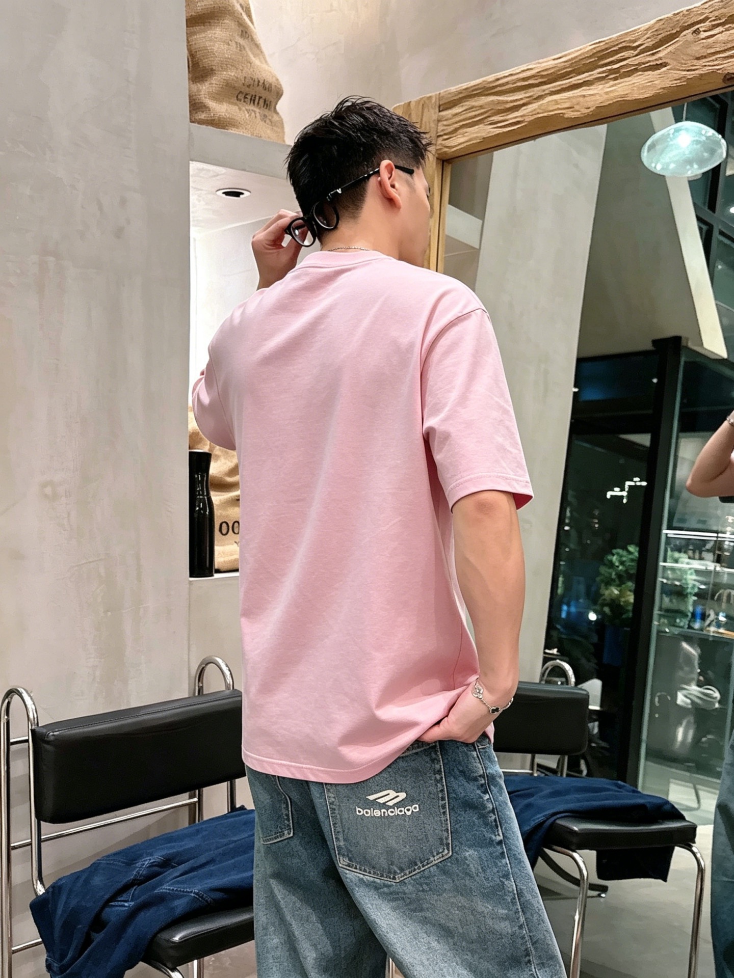 ルイ・ヴィトン「Louis Vuitton」ロゴプリントTシャツ / ショートスリーブ クルーネック