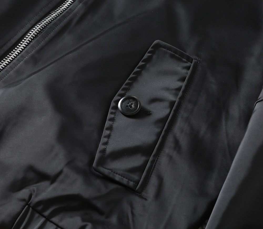 ルイ・ヴィトン「Louis Vuitton」秋冬コレクション クイルテッド ジャケット