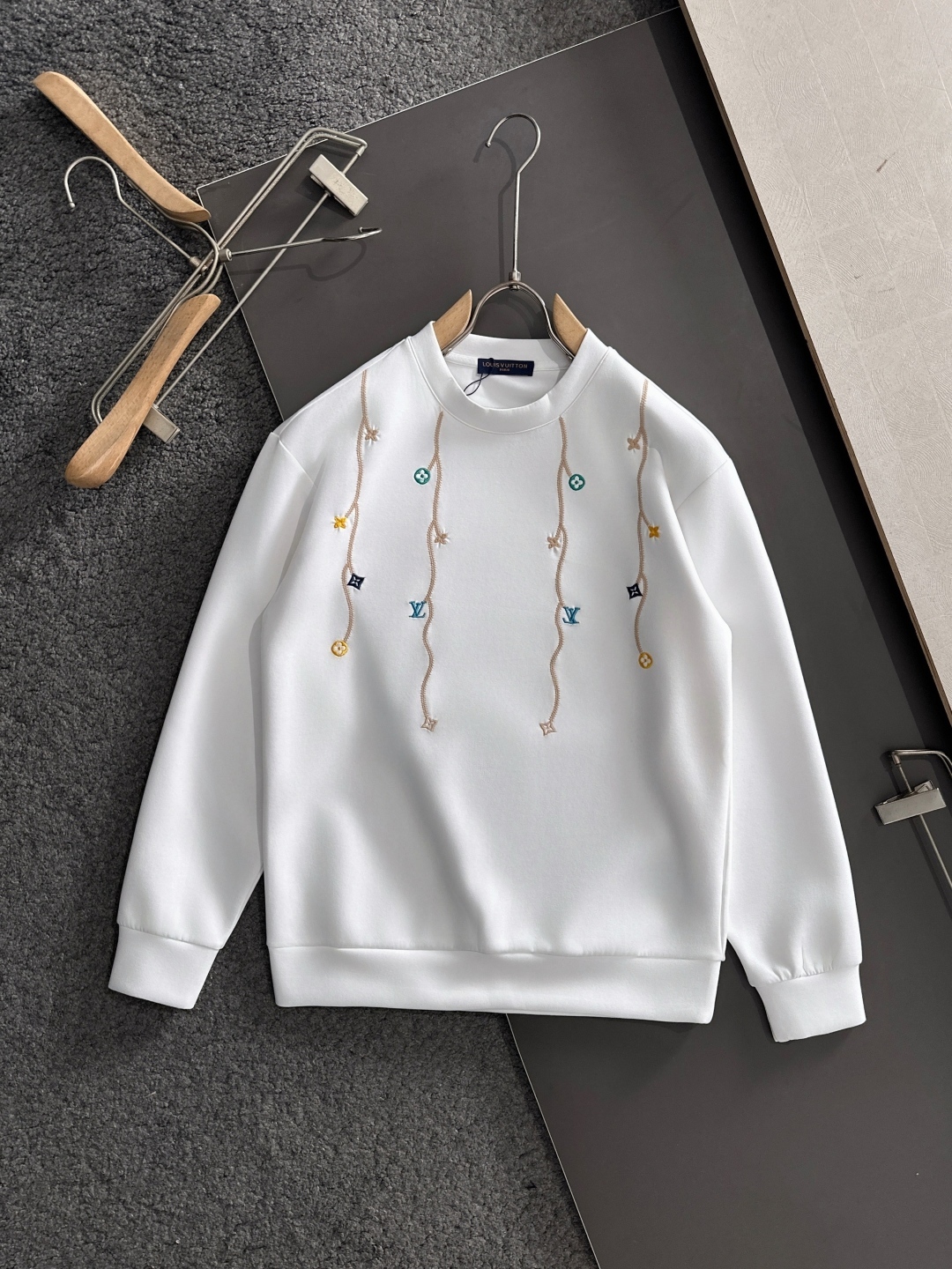 ルイ・ヴィトン「Louis Vuitton」秋冬メンズ スウェット