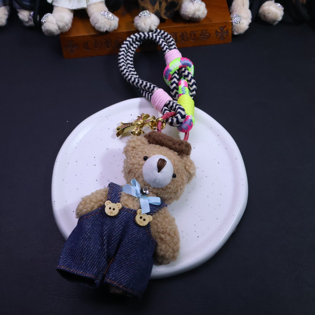 クロムハーツ「Chrome Hearts」バッグチャーム - すべてのトレンドバッグに合わせて、クールでキュートなスタイルを