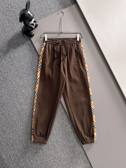 バーバリー「Burberry」秋冬 メンズカジュアルスポーツセット