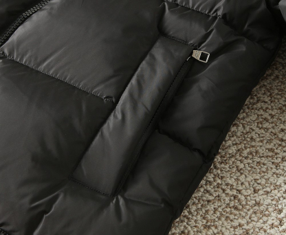 ルイ・ヴィトン「Louis Vuitton」秋冬コレクション ダウンジャケット