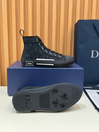 ディオール「Dior」ディオール B23 ローカットスニーカー / ユニセックススニーカー