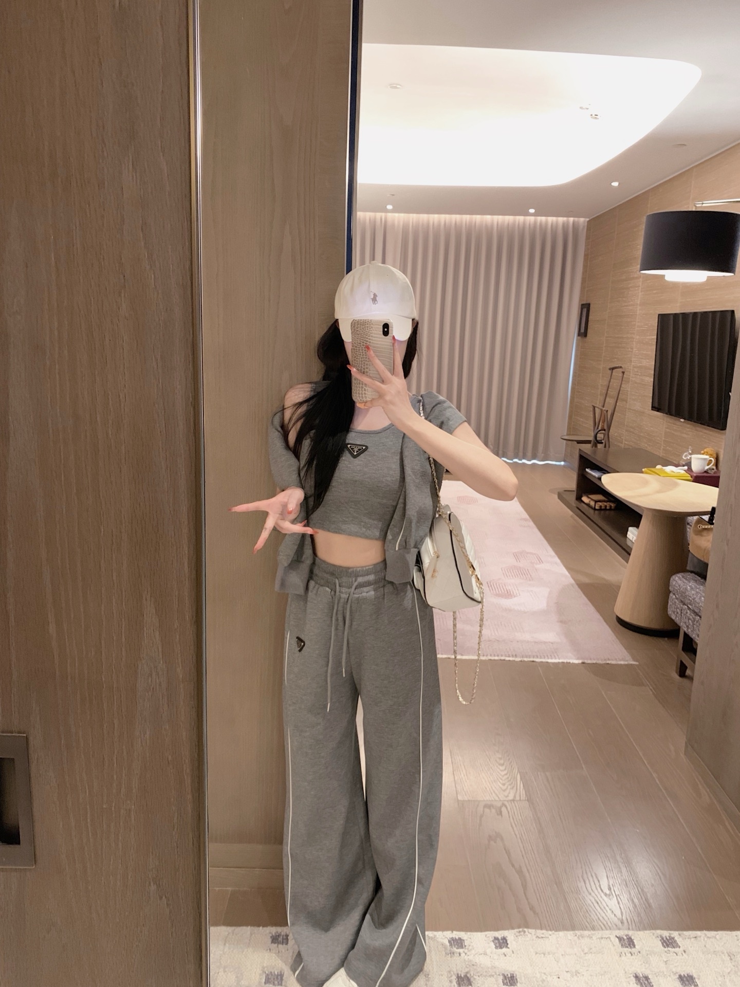 プラダ「Prada」レディース カジュアルスポーツセット【3点セット】