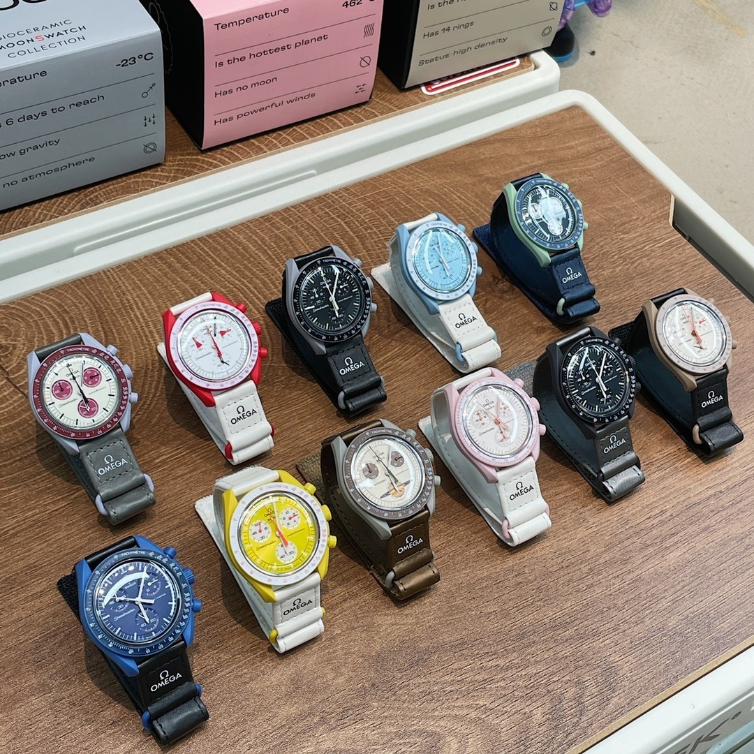 「Swatch x Omega」Bioceramic MoonSwatchコレクション 42MM -11色
