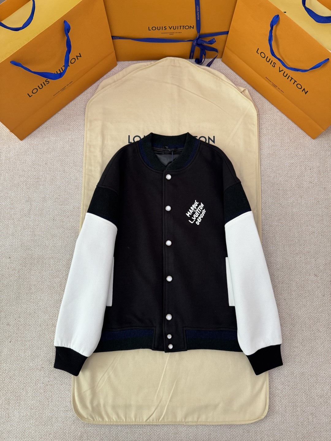 ルイ・ヴィトン「Louis Vuitton」モダンベースボールジャケット