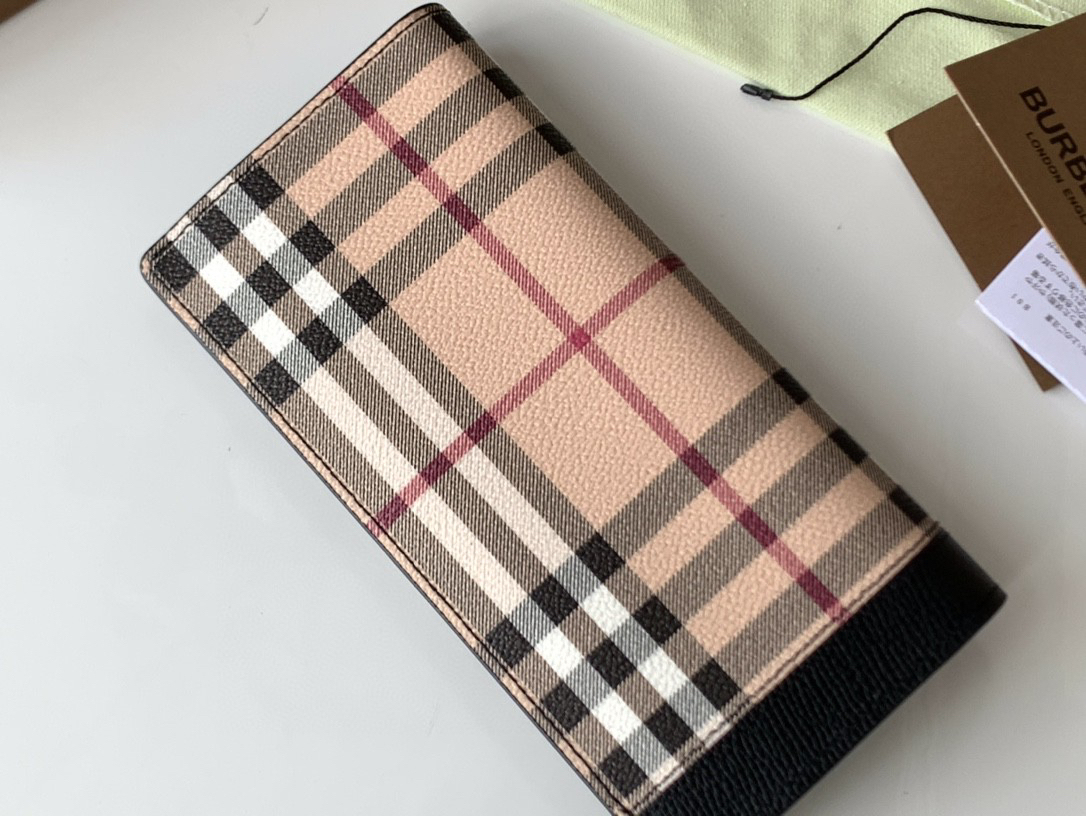 バーバリー「Burberry」Haymarket チェック & レザー 二つ折り長財布