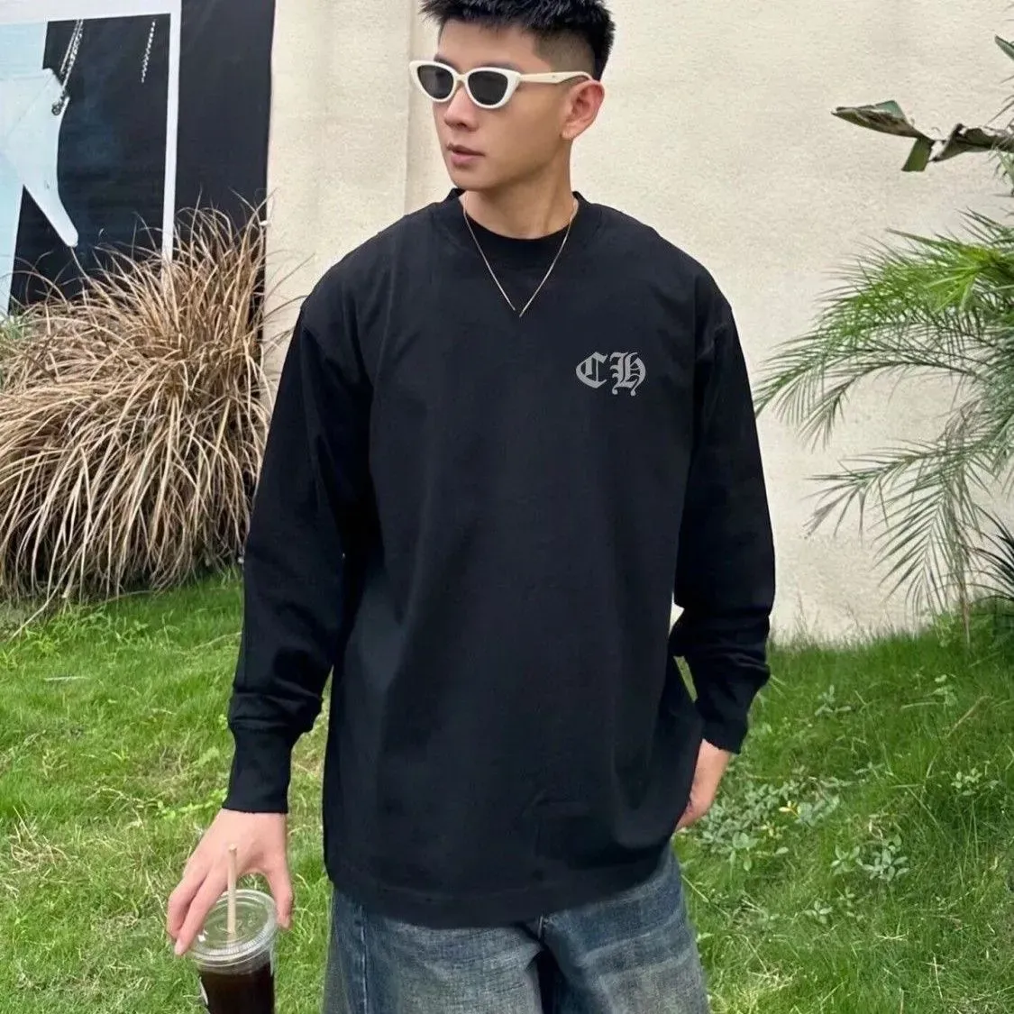 クロムハーツ「Chrome Hearts」ラウンドネックスウェットシャツ