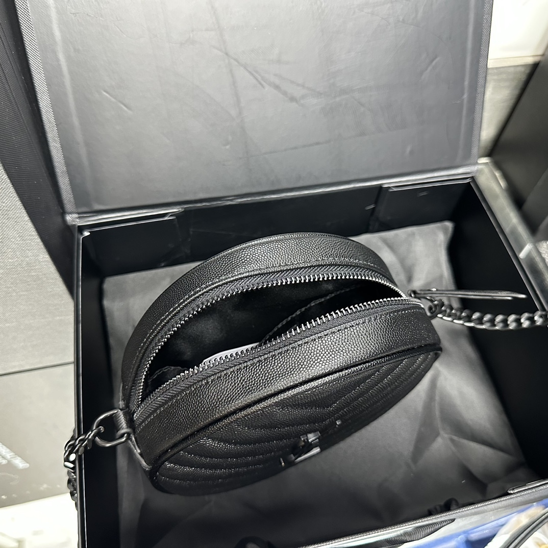 サンローラン「Saint Laurent」VINYLE レザー サークルバッグ