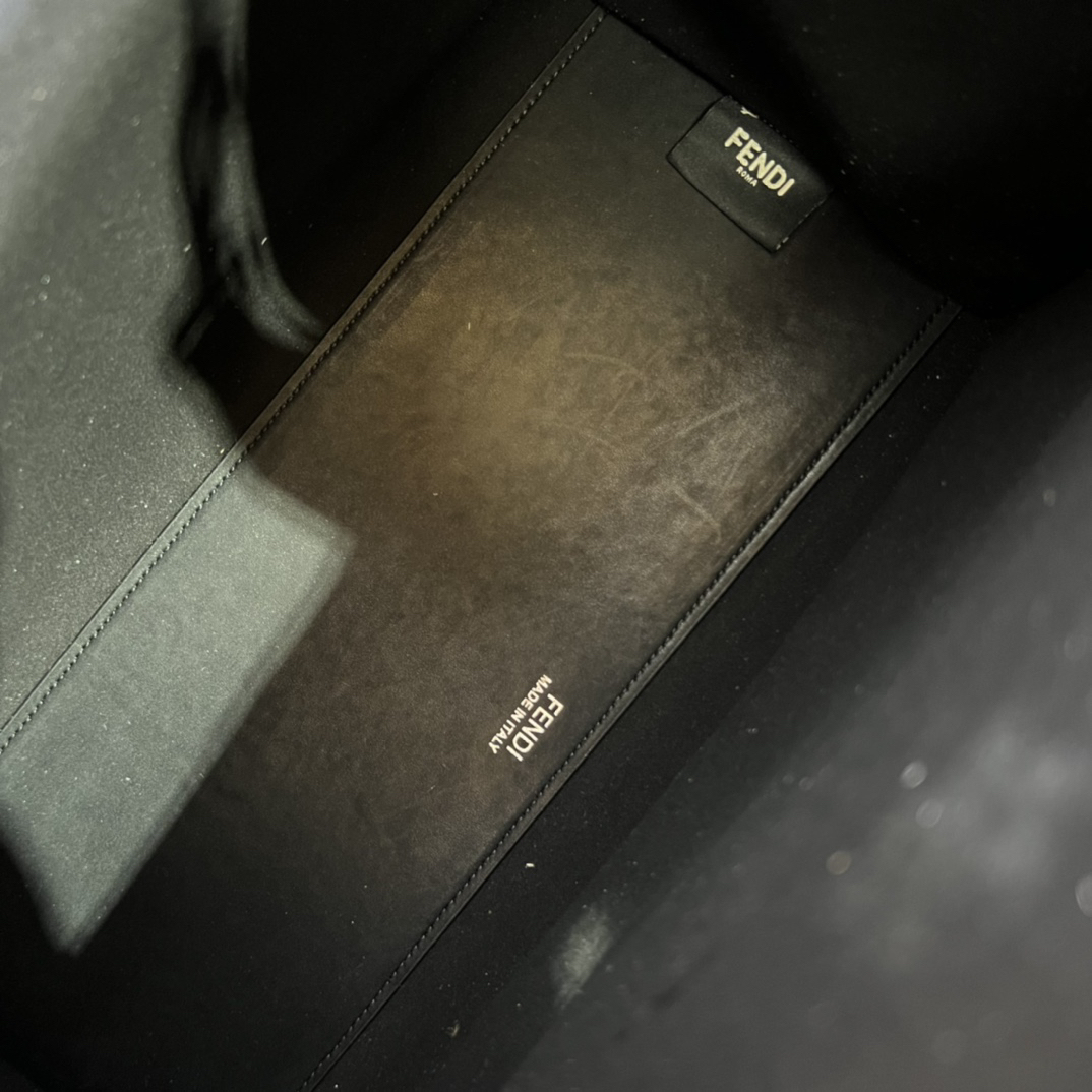 フェンディ「Fendi」Sunshine FF ファブリック ミディアムトートバッグ