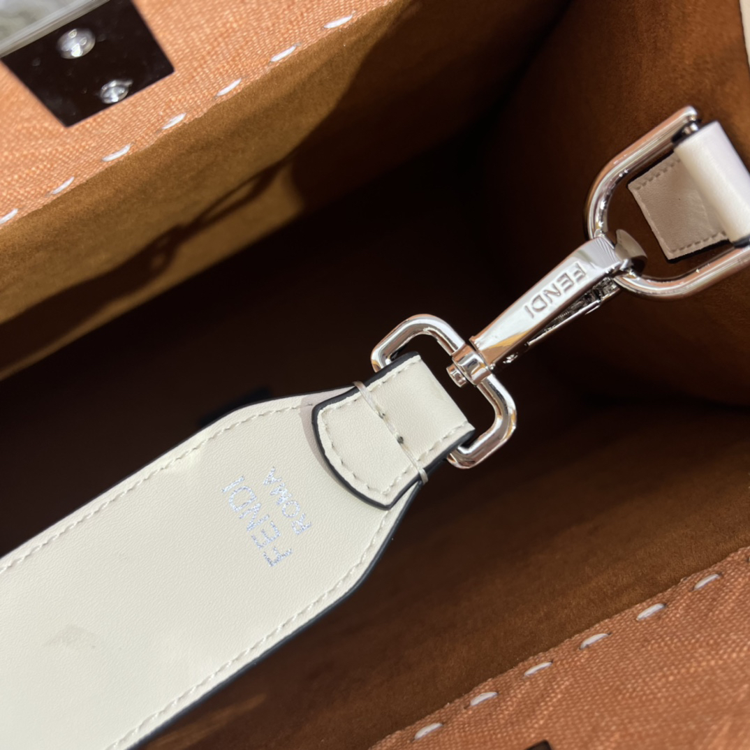 フェンディ「Fendi」Sunshine FF ファブリック ミディアムトートバッグ