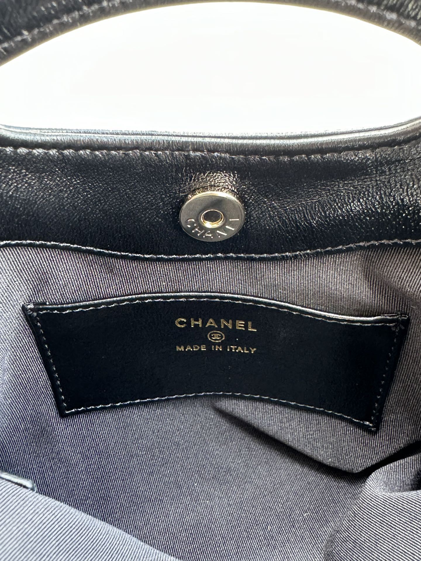 シャネル「Chanel」