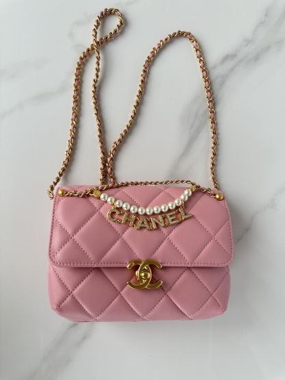 シャネル「Chanel」クラシック フラップ メタリックアクセント ショルダーバッグ