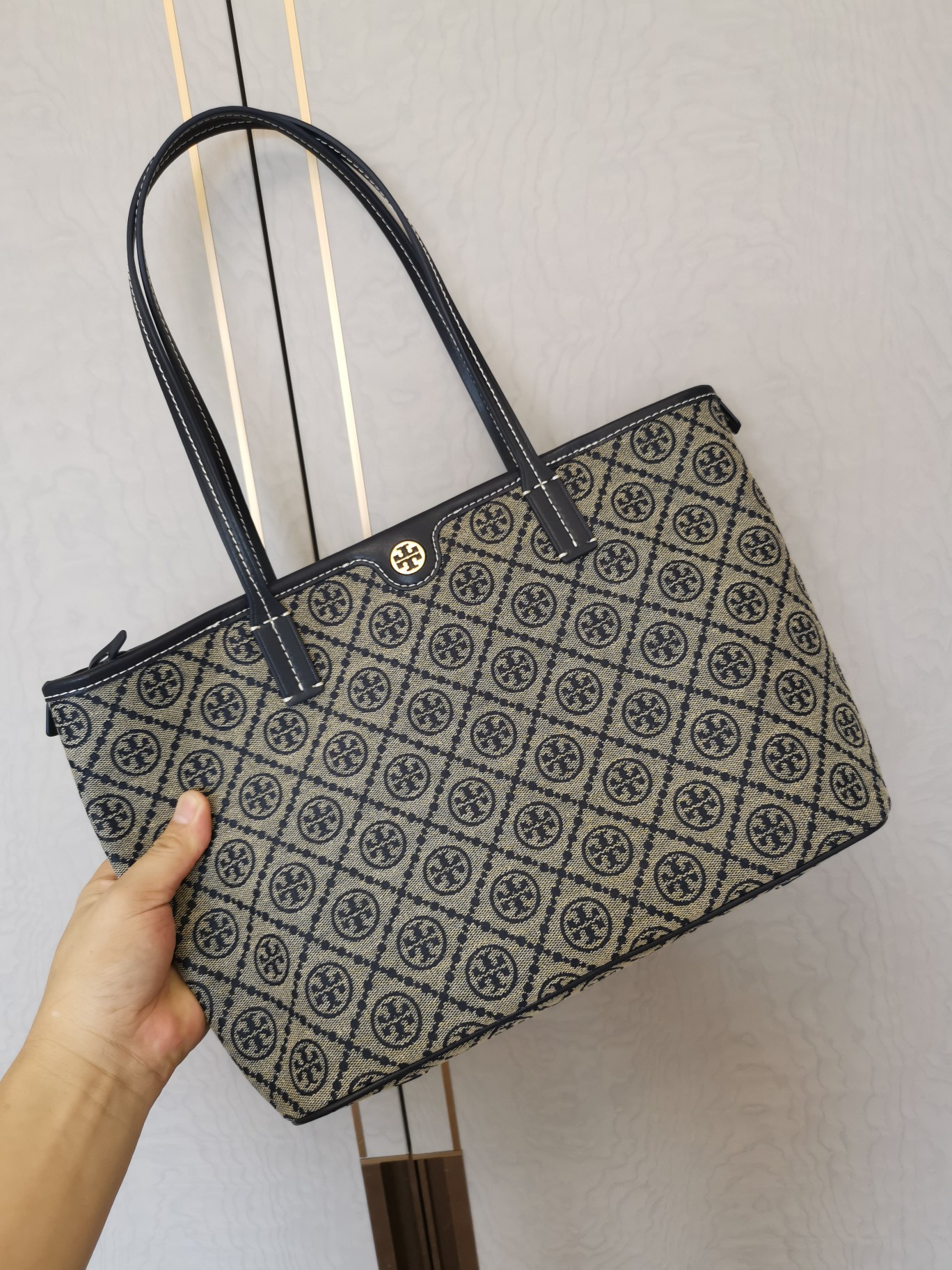 トリー バーチ「Tory Burch」1915 ブルーフラワー トートバッグ