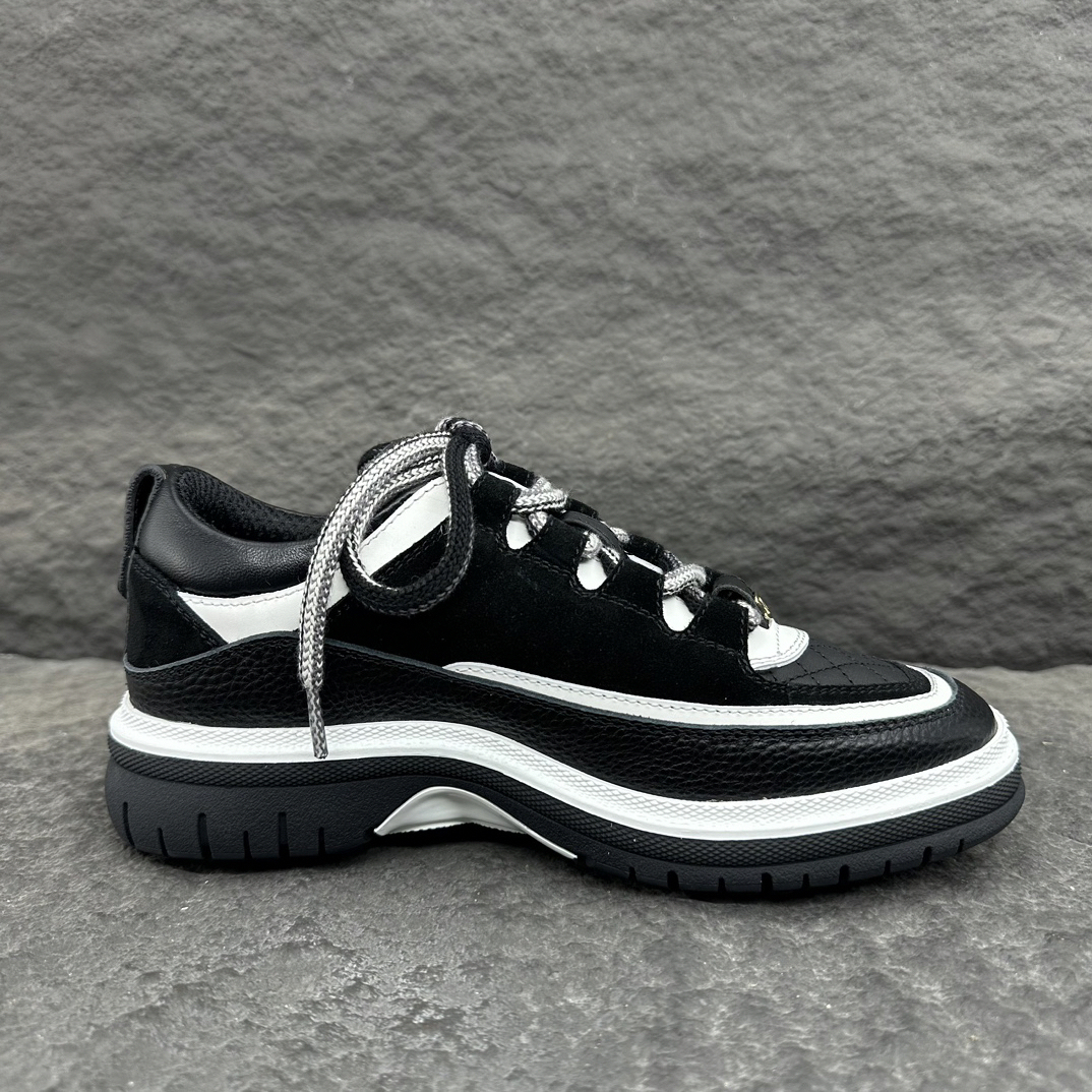 シャネル［Chanel］24C スエード×ラムレザー×カーフレザー プレミアムスニーカー