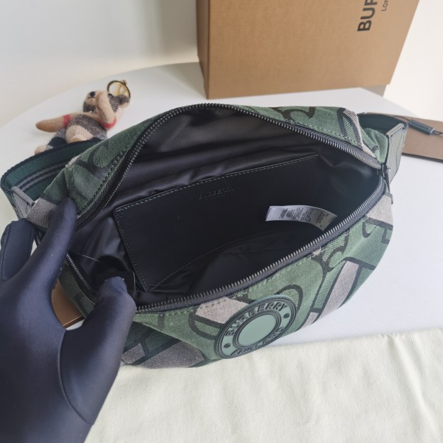 バーバリー「Burberry」アーカイブストリート ウエストバッグ