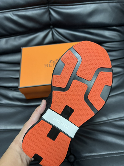 エルメス［Hermès］メンズ テックニット モダンスニーカー