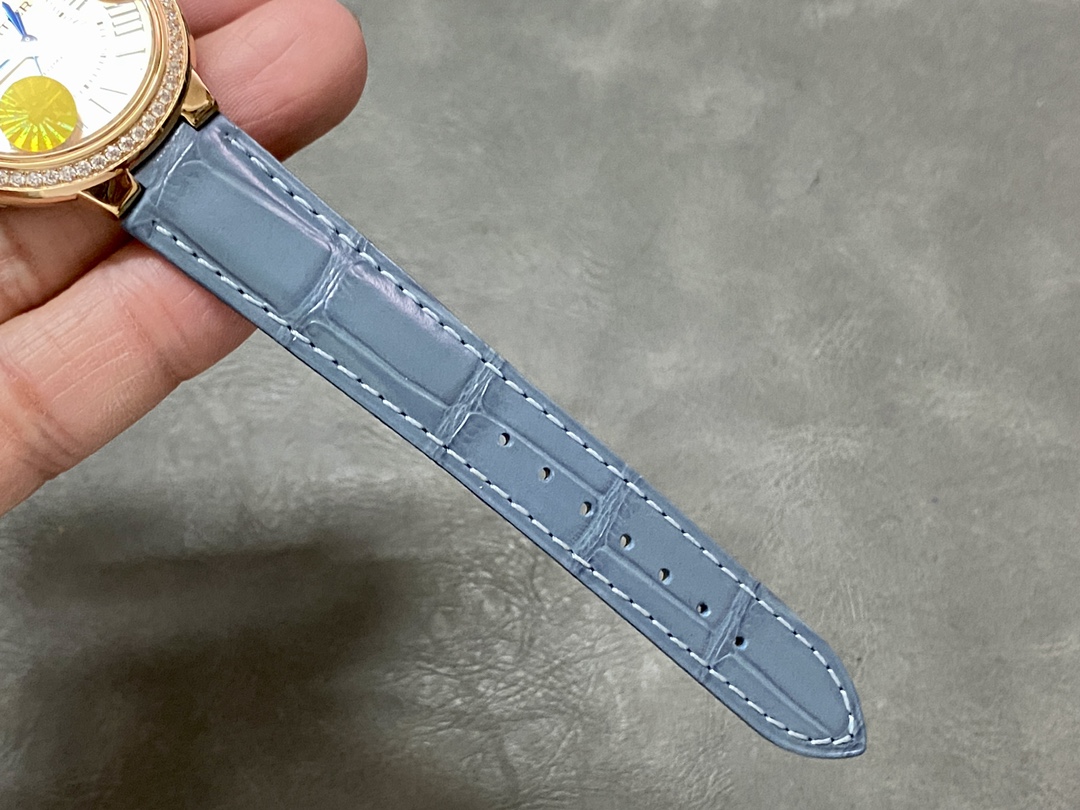 カルティエ［Cartier］バロン ブリュ 33mm 自動巻き