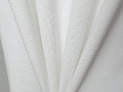 グッチ「Gucci」定番胸元刺繍半袖Tシャツ