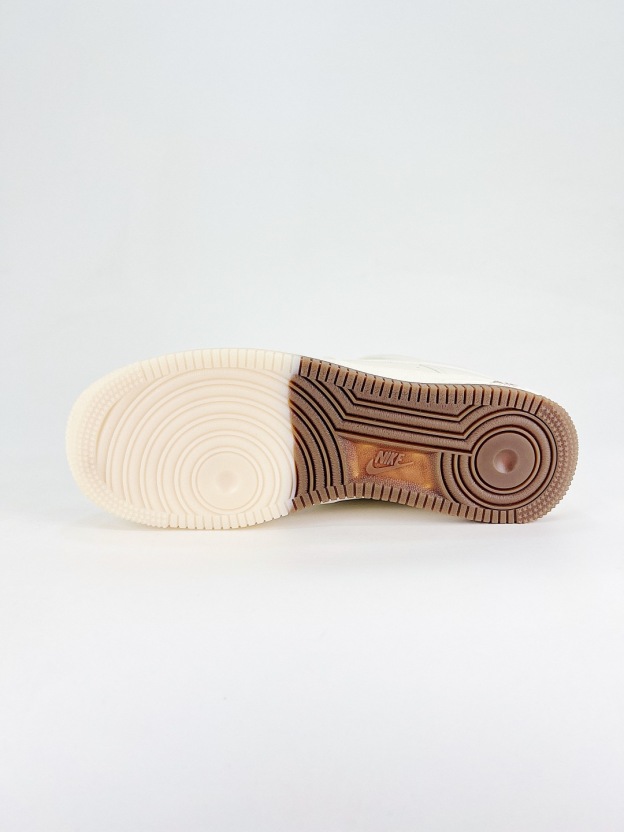 ナイキ「Nike」カジュアルシューズ