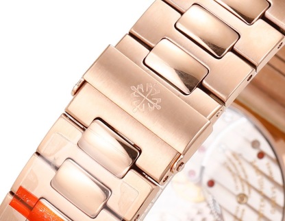 パテック フィリップ「Patek Philippe」ノーチラス 40mmメンズウォッチ