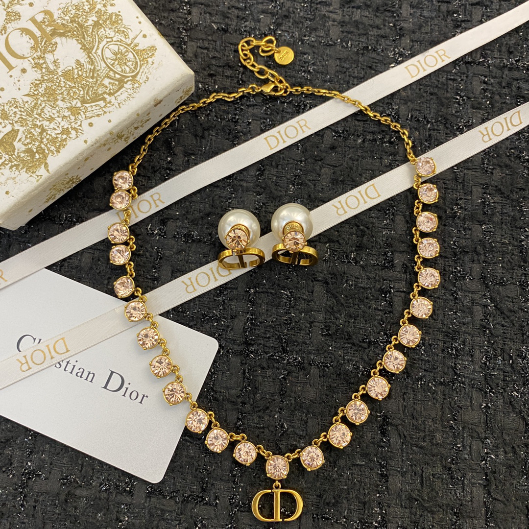 ディオール「Dior」ROSE DIOR PRÉ CATELAN ピンクダイヤモンドネックレス42CM