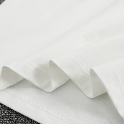 バレンシアガ「Balenciaga」赤美紋紙プリント半袖