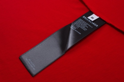 バレンシアガ「Balenciaga」スキーコレクション ビッグロゴTシャツ