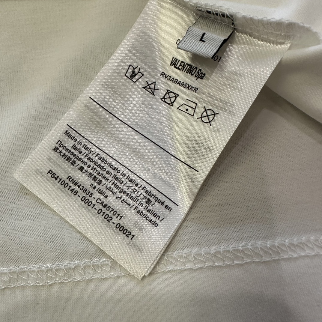 ヴァレンティノ「Valentino」クルーネック半袖Tシャツ