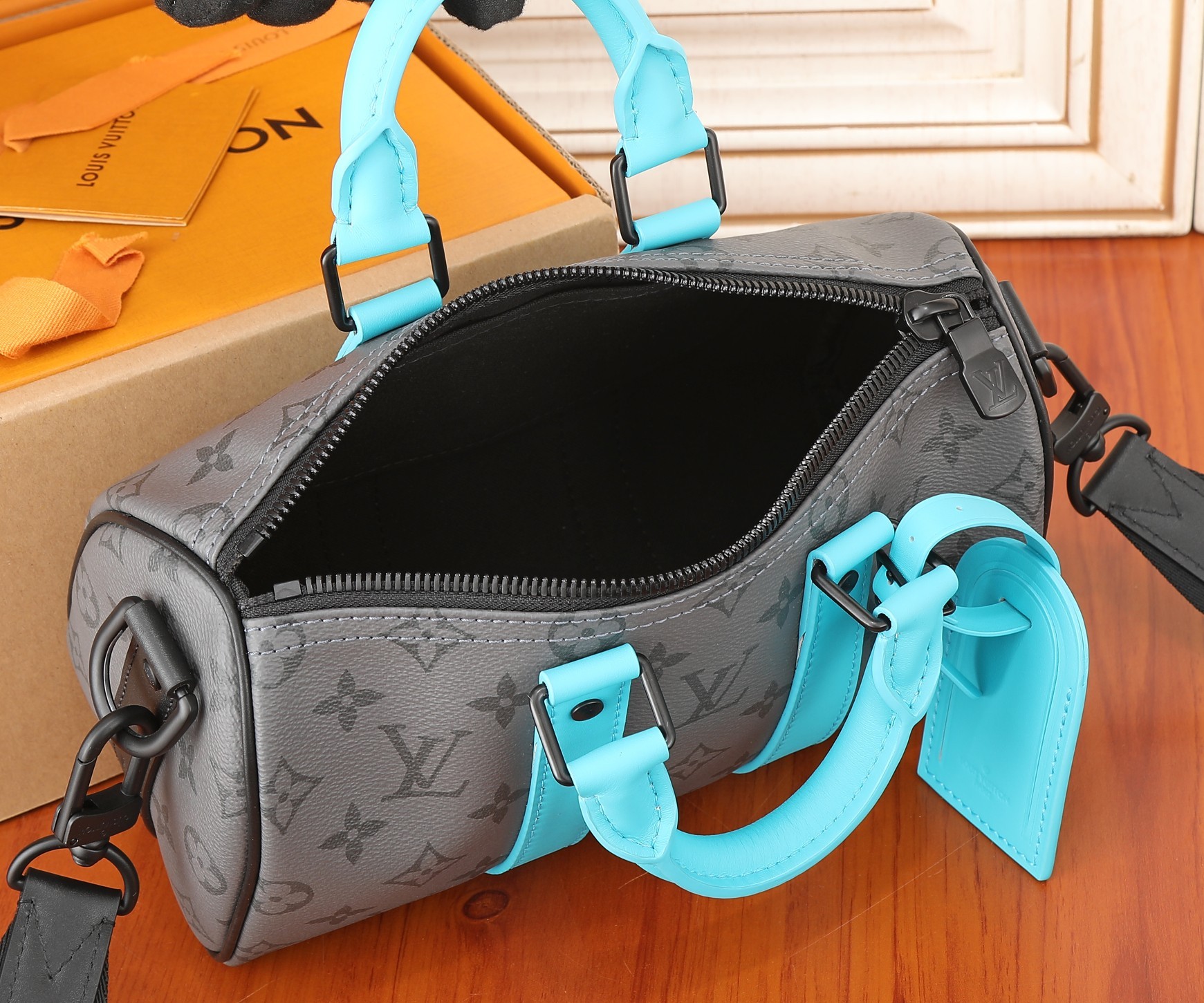 ルイ・ヴィトン「Louis Vuitton」キーポルバンドリエール 25