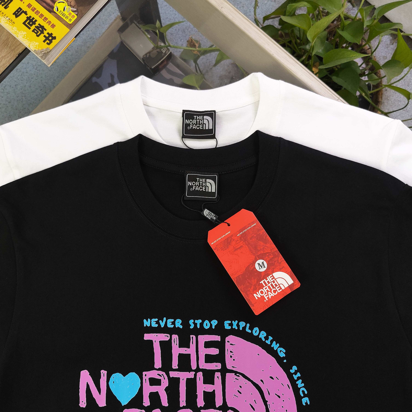 ザ・ノースフェイス「The North Face」 クレヨンロゴ カップルTシャツ