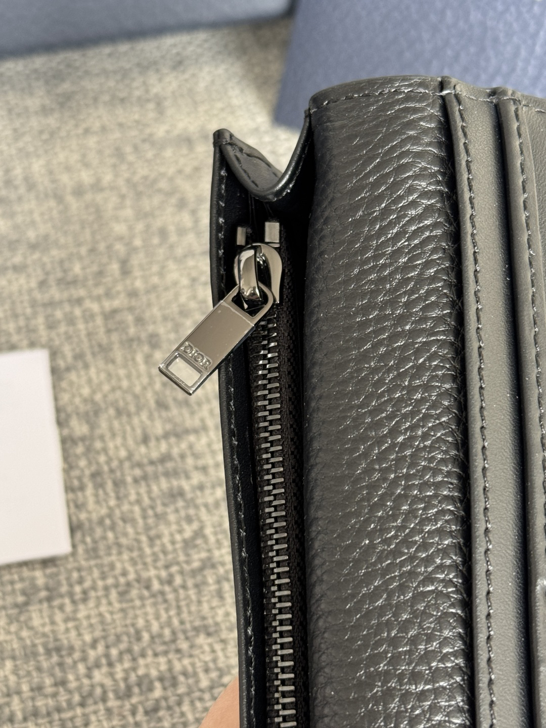 ディオール「Dior」Oblique モチーフ レザー コンパクト ロングウォレット