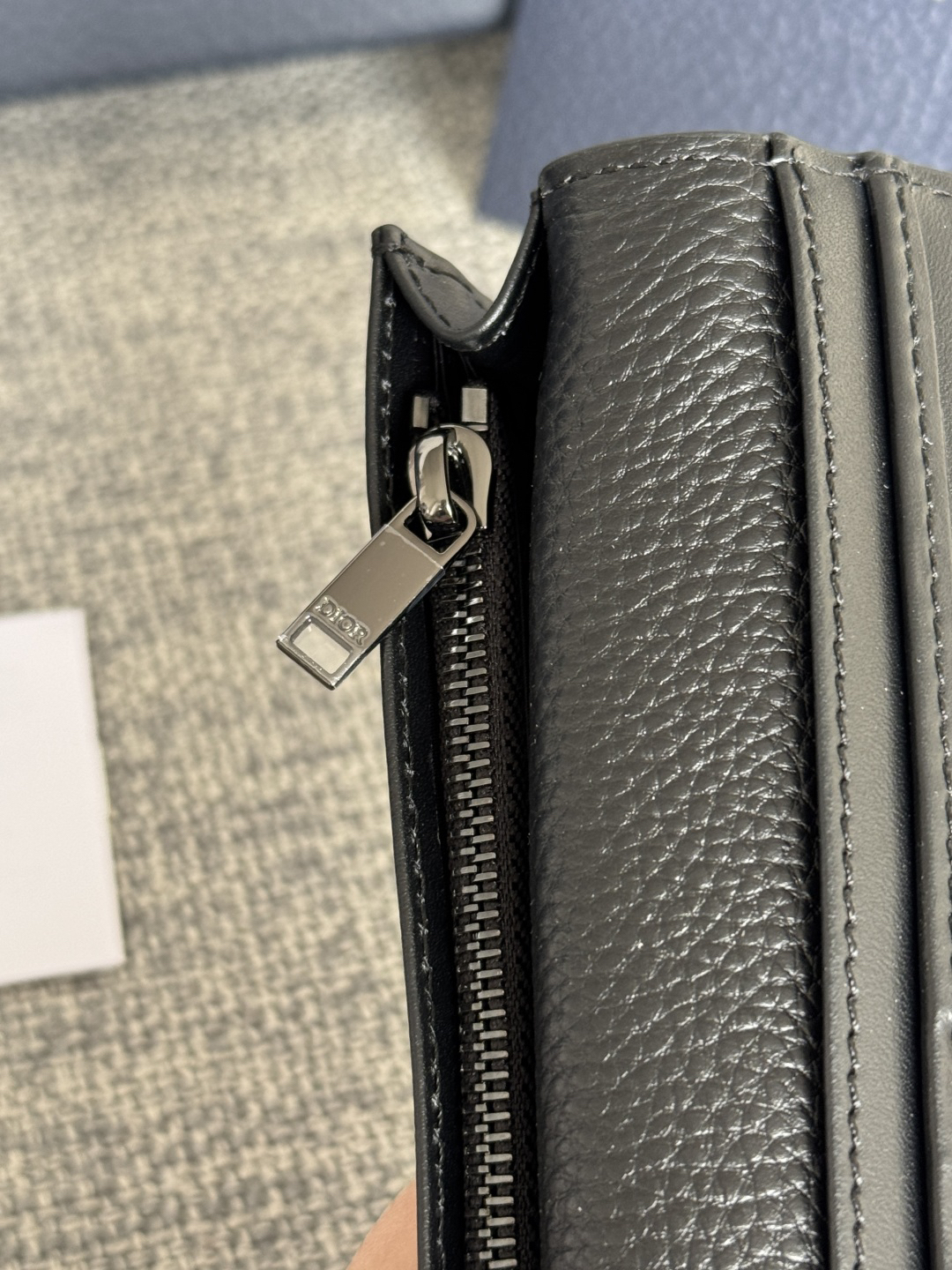 ディオール「Dior」Oblique モチーフ レザー コンパクト ロングウォレット