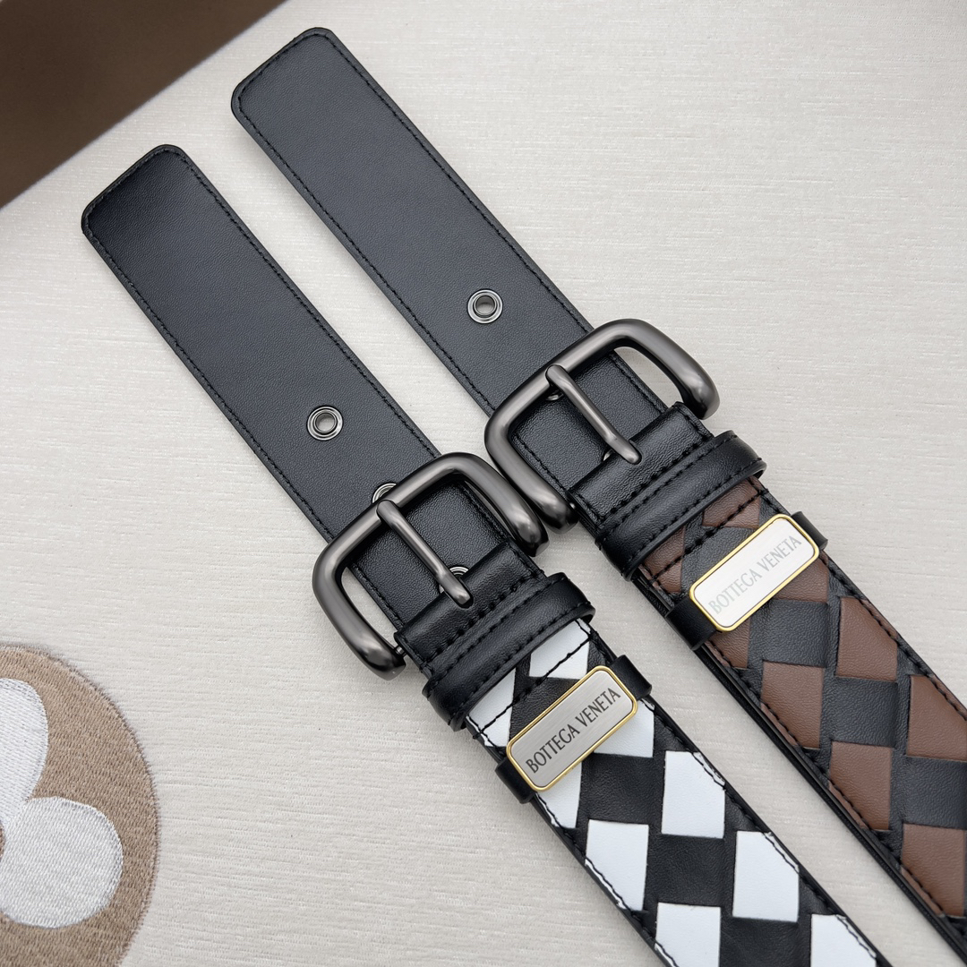 ボッテガ ヴェネタ「Bottega Veneta」クラシック プレステージ ピン バックル ベルト100CM
