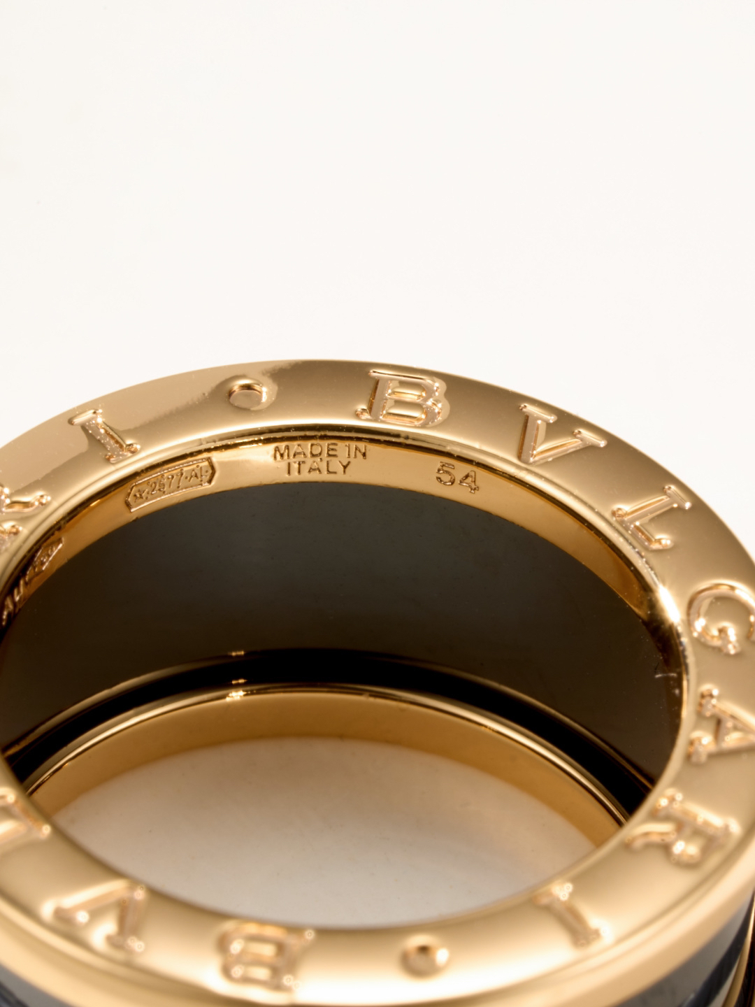 ブルガリ「Bvlgari」 セラミックリング