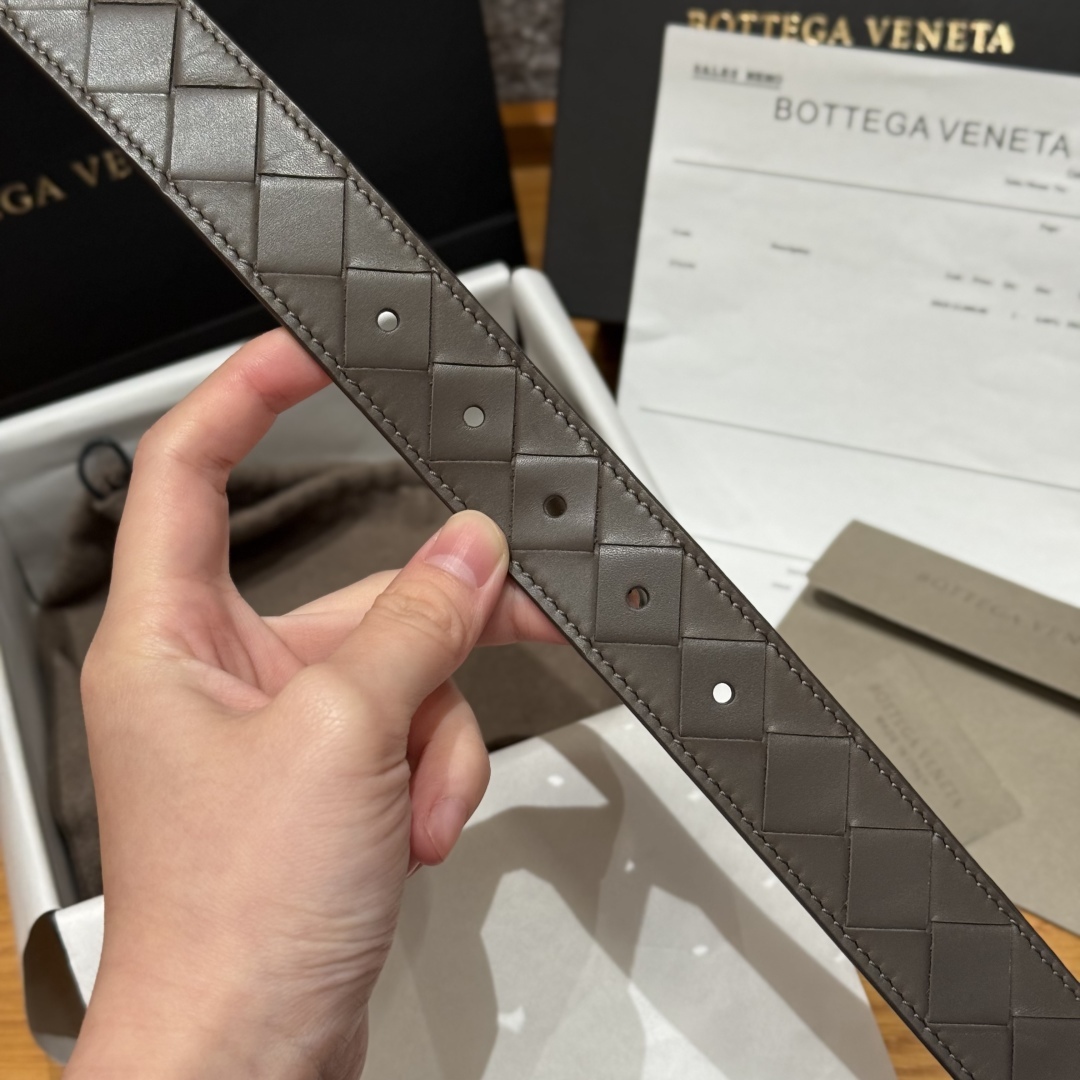 ボッテガ ヴェネタ「Bottega Veneta」イントレチャート リング バックル ベルト100CM