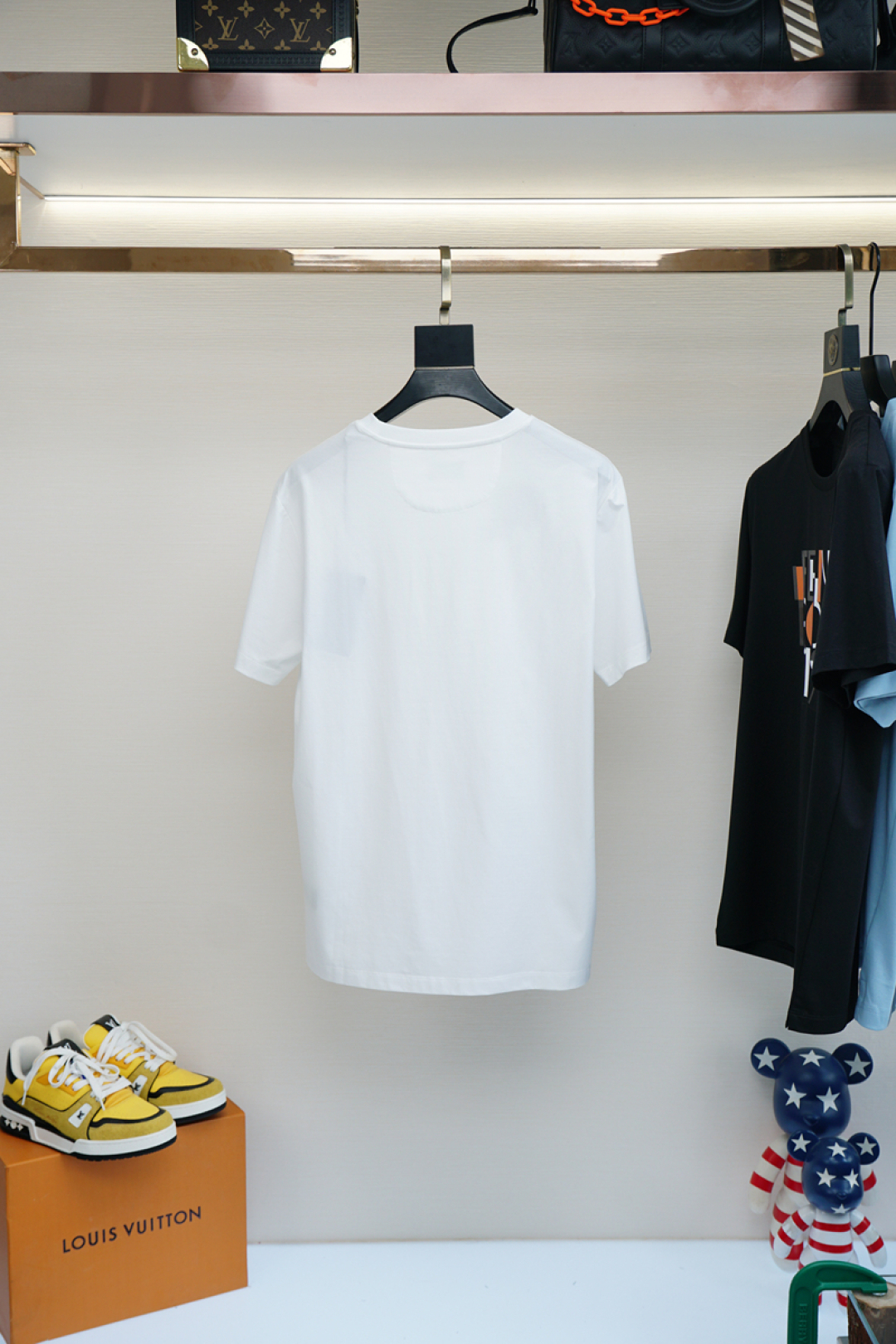 フェンディ「Fendi」2025SS フロントプレート レターロゴ プリント ショートスリーブTシャツ