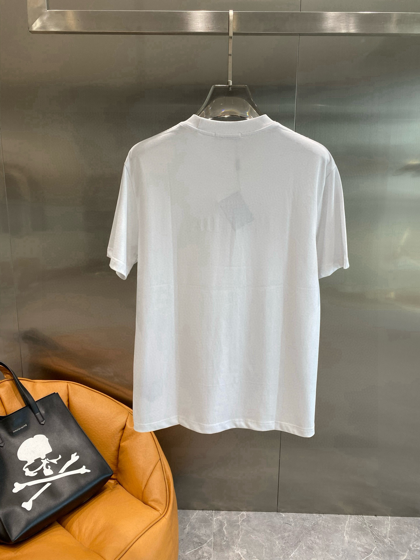 ヴェルサーチ「Versace」メドゥーサロゴ プリントTシャツ