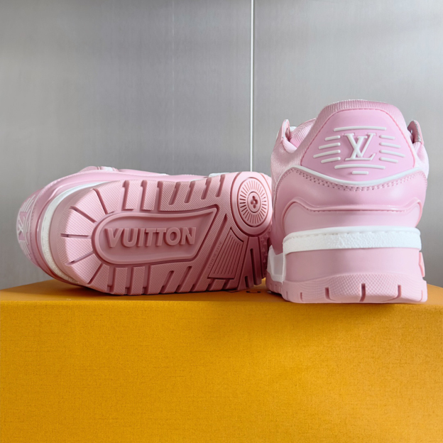 「コラボモデル」Louis Vuitton x Trainer Maxi スニーカー
