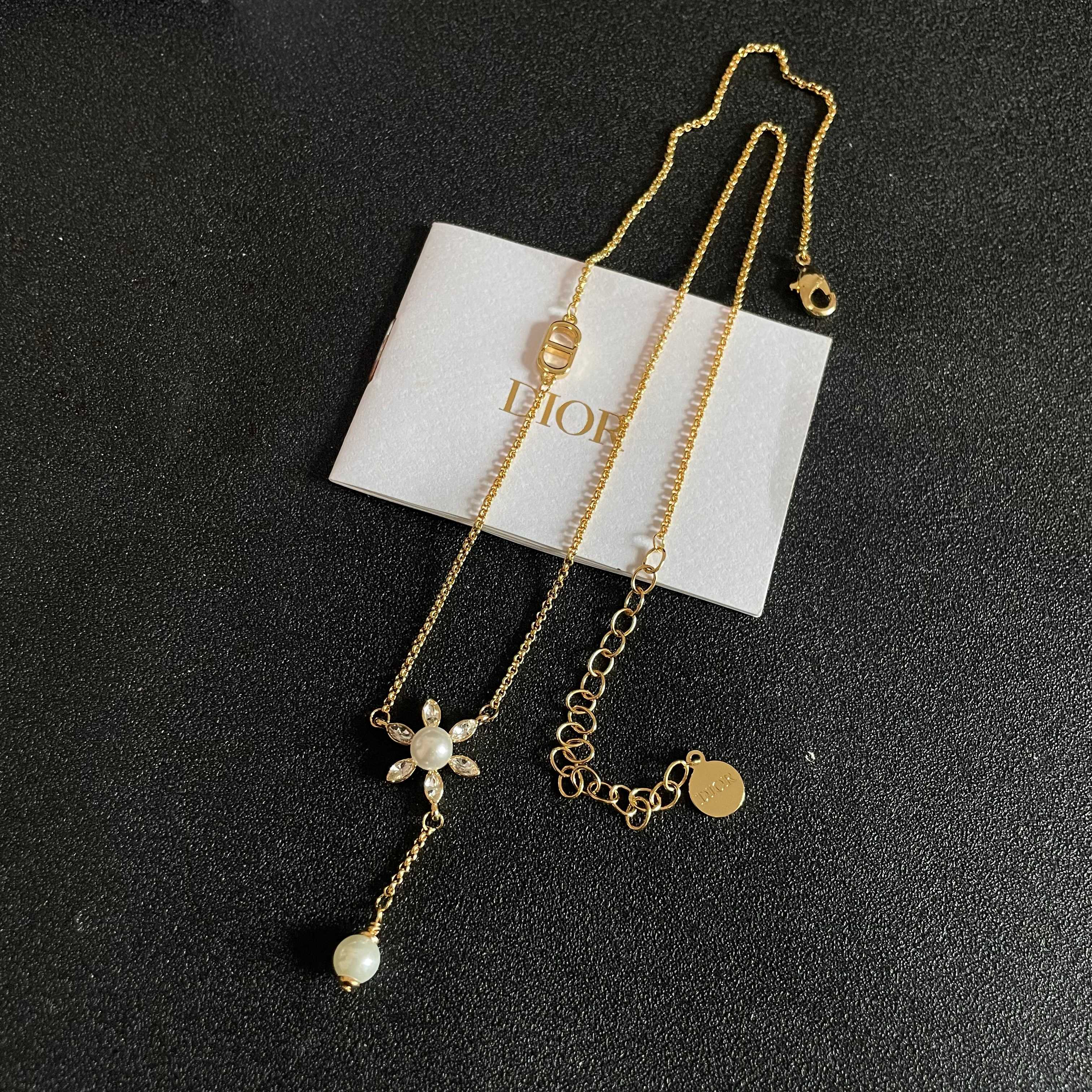 ディオール「Dior」Vintage ハート&ビー ネックレス