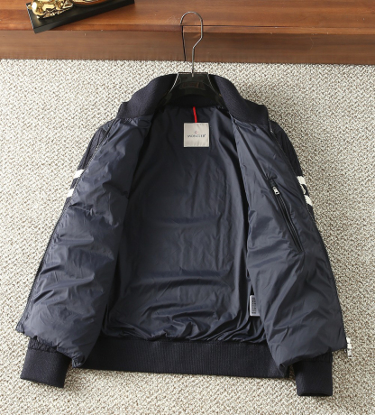 モンクレール「Moncler」秋冬 ニット調ダウンジャケット