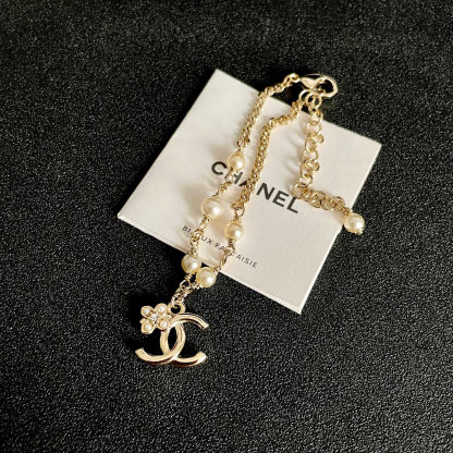 シャネル「Chanel」パール＆ダブルCブレスレット ブレスレット
