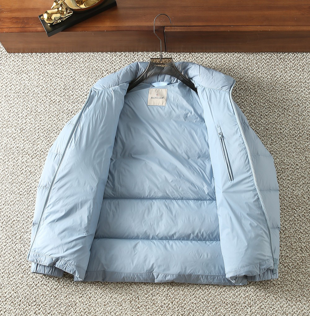 モンクレール「Moncler」秋冬 ダウンジャケット
