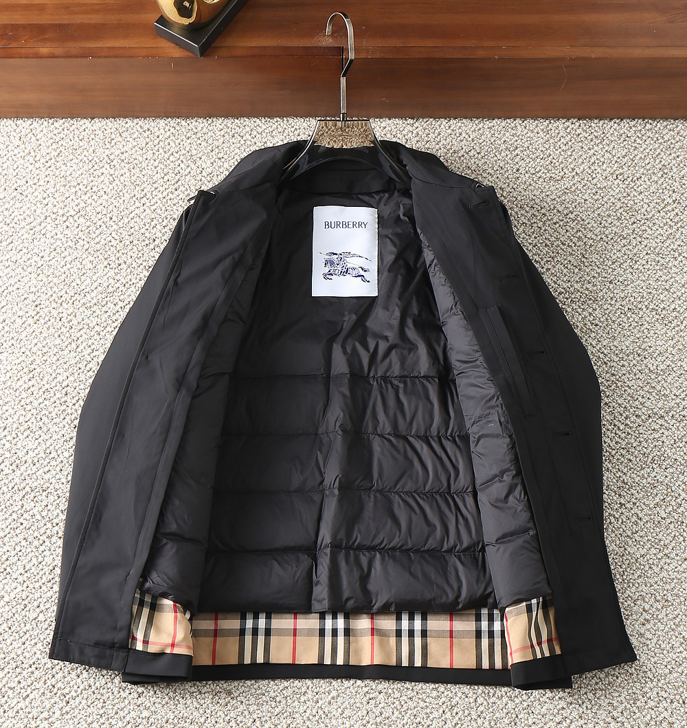 バーバリー「Burberry」秋冬 クイルティッドダウンジャケット