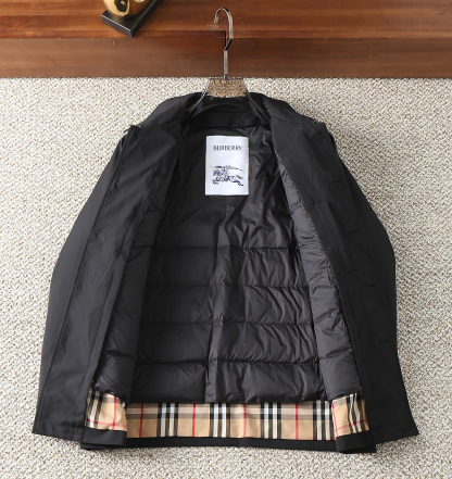 バーバリー「Burberry」秋冬 クイルティッドダウンジャケット