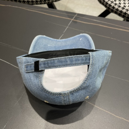 エルメス「Hermès」Classic ベースボールキャップ